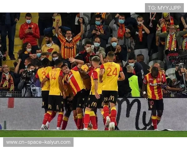 法兰克福0-2不敌勒沃库森，欧战资格争夺受挫